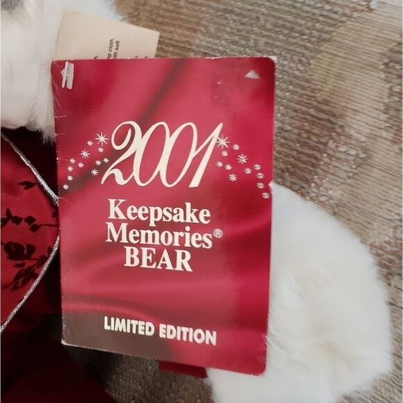*Collector bear, 18 inch 2001 millennial bear with tags - Picture 3 of 3